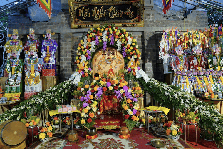 Hầu đồng – Nghi lễ quan trọng trong tín ngưỡng thờ Mẫu